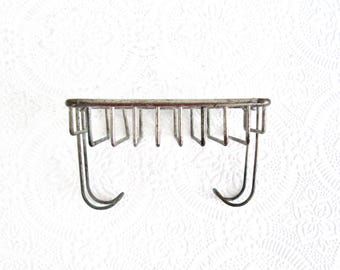 Vintage Clawfoot Tub Soap Holder, Metal Wire Soap Rack, Antique Bathroom Fixture, Farmhouse Cottagecore Bath Decor