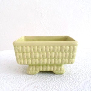 Vintage FAPCO Chartreuse Green Planter, Mid Century Modern Atomic Decor, Retro Ceramic Plant Pot