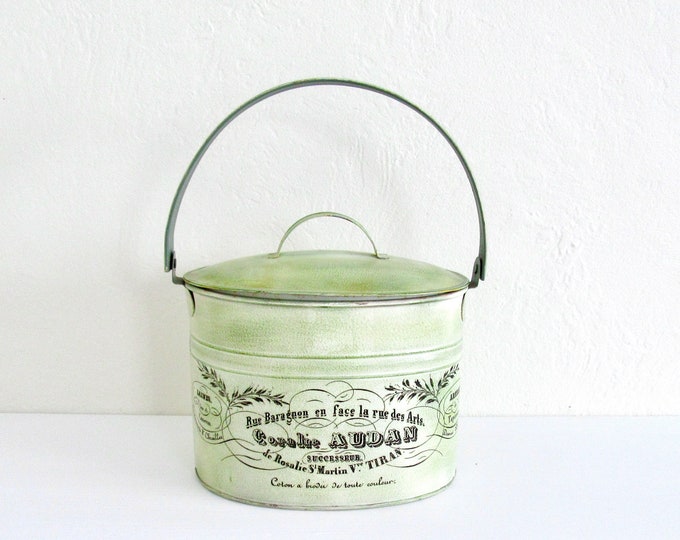 Vintage Tin Bucket/pail With Lid, Farmhouse Tin Storage Bucket, Painted
