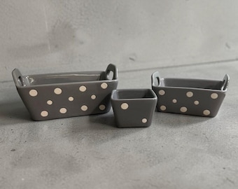Temp-Tations By Tara 3 Piece Baking Set in Grey Polka Dot Pattern