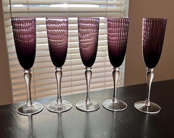 Vintage Amethyst Purple Champagne Fluted Glasses, set of 5.