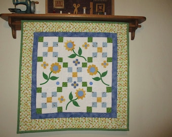 Spring Irish Chain, Floral Decorator quilt, 0322-01