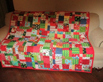 Christmas Lap Quilt, Christmas quilt, Free Shipping 1111-01