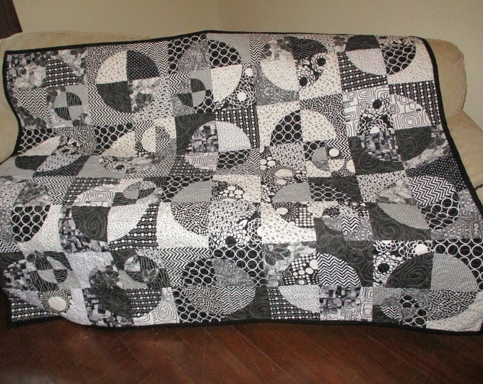 Black and White Quilt, My Universe Lap Quilt, Free Shipping 1016-01 - Etsy