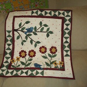 Floral  quilt, 28 inches by 29 inches, Free Shipping 0407-01