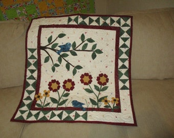 Floral  quilt, 28 inches by 29 inches, Free Shipping 0407-01