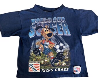 Vintage 90s USA World Cup Soccer 1994 kicks grass t-shirt, youth size extra large made in the USA Officially licensed merchandise