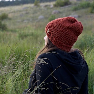 Knit Slouchy Hat &gt; Knit Beanie Hat &gt; Knit Winter Hat &gt; Neutral Gray Beanie &gt; Chunky Knitted Winter Hat &gt; Beanie Hat &gt; Knit Winter Hats