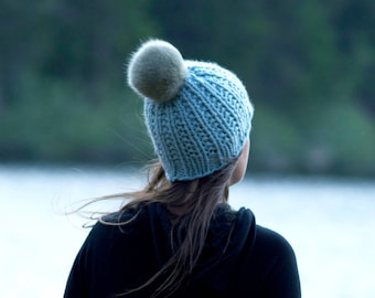 Chunky Knit Beanie with Faux Fur Pom Pom: Wool Acrylic Blend