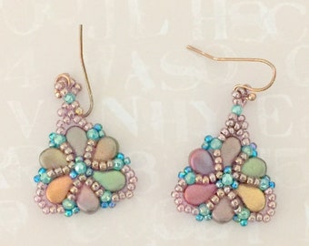 Paisley Duo Pyramid Earrings, beading tutorial,