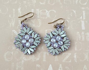 Phoenix Storm Earrings, storm duo, easy beginner beading pattern, tutorial, dangle earrings