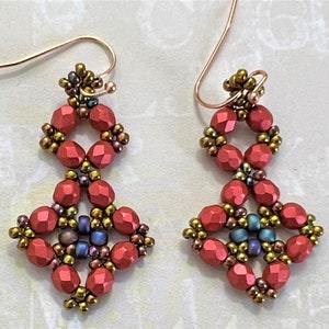 隠れた宝物イヤリングのビーズ細工チュートリアル