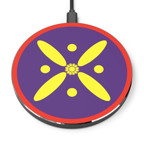 Premium Persian Derafsh e Kaviani Wireless Charger