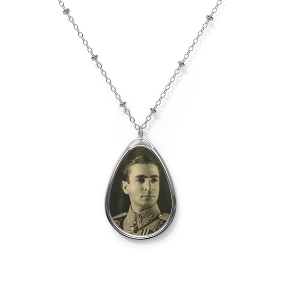Mohammad Reza Shah Historical Portrait Pendant | Oval Necklace | Teardrop Pendant