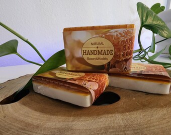 Handmade Honey Turmeric Goat Milk Soap – Natural Oat Exfoliating Bar (Set of 3)