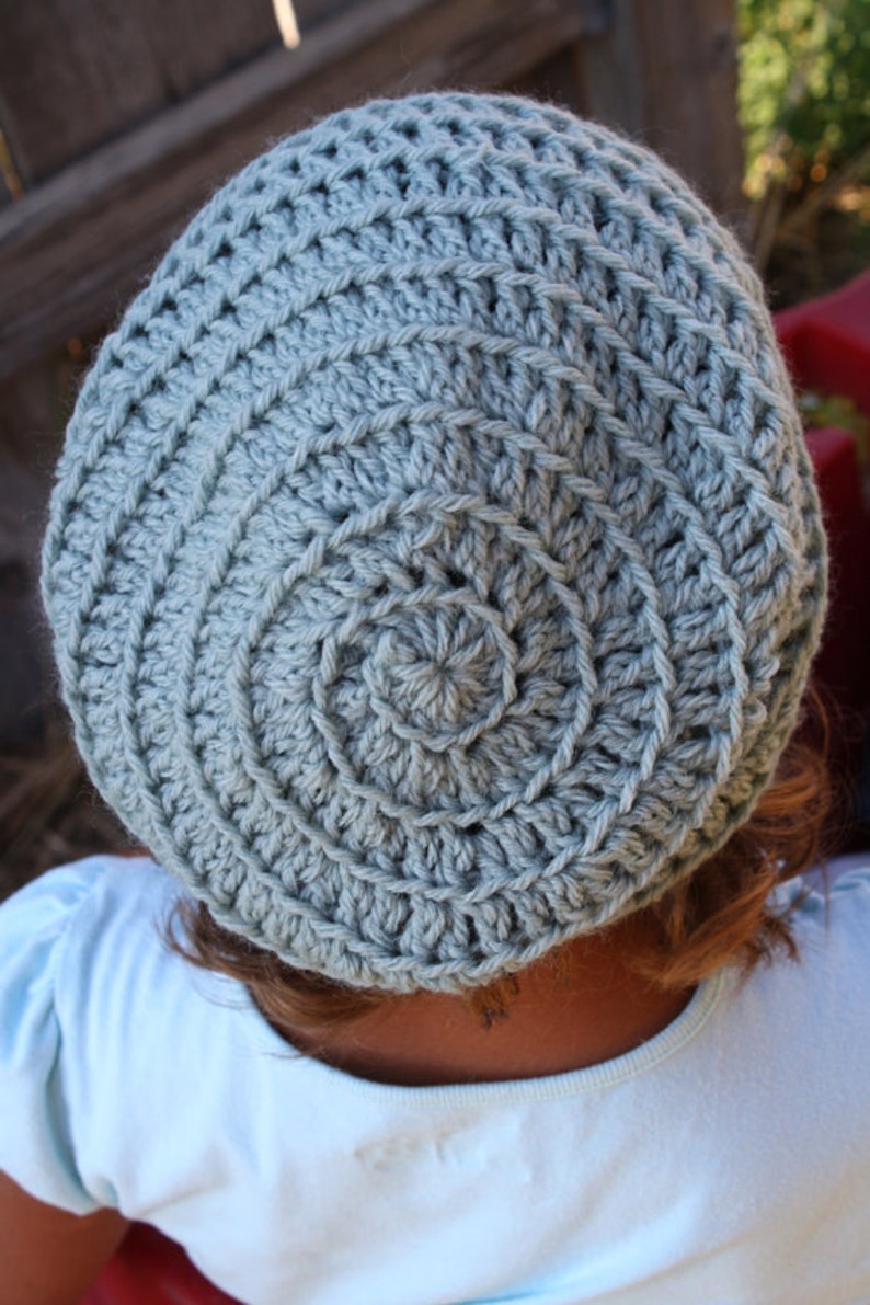 Crochet Slouch Beanie CROCHET PATTERN Baby slouchy beanie with flower image 4