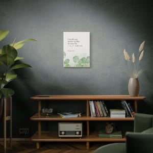 1 Pedro 5:7 Cuadro con versículo bíblico / Decoración de pared con acuarela y motivos vegetales imagen 5