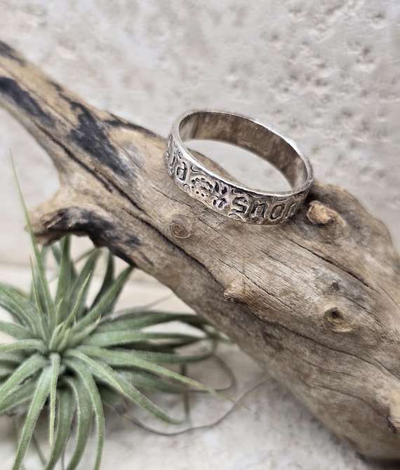 Floral Scrollwork Sterling Silver Ring: Ornate Em… - image 8
