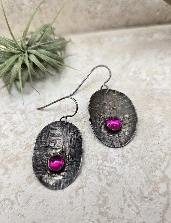 1.5" Ruby 925 Silver Hammered Concave Earrings - image 12