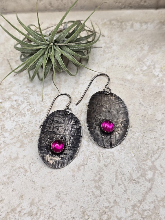 1.5" Ruby 925 Silver Hammered Concave Earrings - image 7