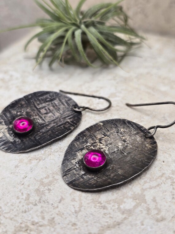 1.5" Ruby 925 Silver Hammered Concave Earrings - image 2