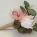 see more listings in the Buttonholes section