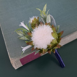 Scottish wedding buttonhole for Groom, Groomsmen. Boutonniere, lapel pin. White Thistle, wildflowers, rusus. Scotland white thistle flower image 5