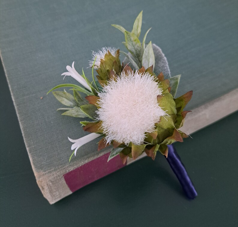 Scottish wedding buttonhole for Groom, Groomsmen. Boutonniere, lapel pin. White Thistle, wildflowers, rusus. Scotland white thistle flower image 5