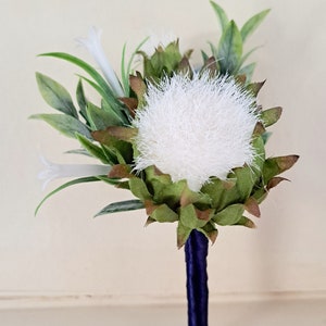 Scottish wedding buttonhole for Groom, Groomsmen. Boutonniere, lapel pin. White Thistle, wildflowers, rusus. Scotland white thistle flower image 4