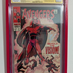 KeyKases™ - Modern CGC comic bumper (2025 Edition) with integrated wall mount