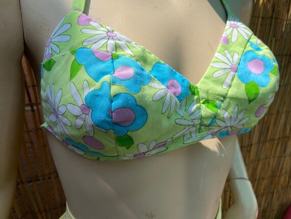 1960’s 60s Groovy Daisy white flower green, blue … - image 2