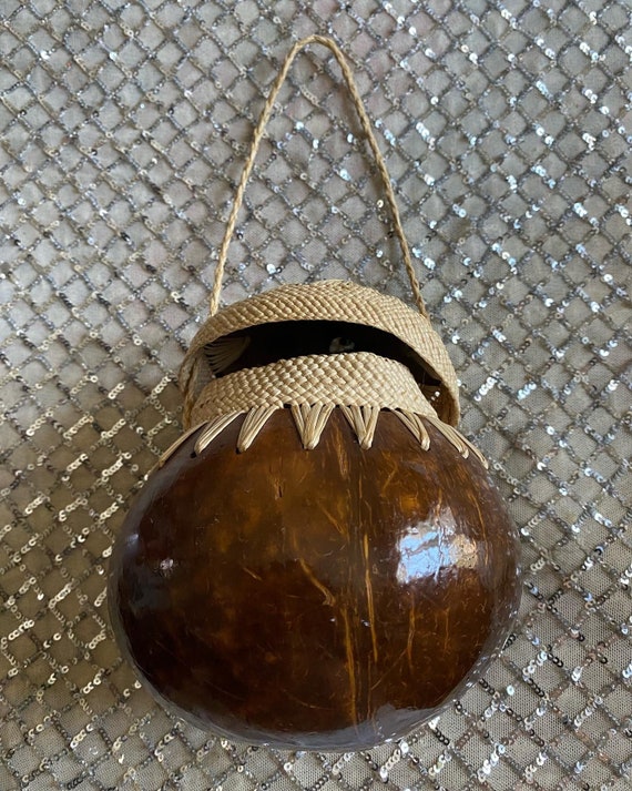 Coconut purse Gem