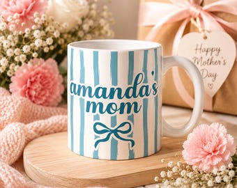Taza personalizada para mamá, taza de café con nombre personalizado para mamá, regalo para el Día de la Madre, taza con lazo coqueto, taza para mamá a rayas azules