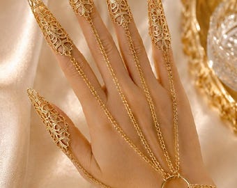 Silver Gothic Finger Claw Hand Chain Bracelet, Medieval Armor Statement Jewelry
