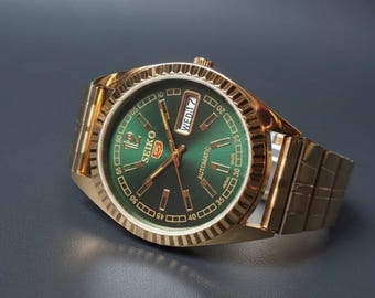 Vintage Seiko 5 Automatic Watch for Men Green Dial Restored 6309