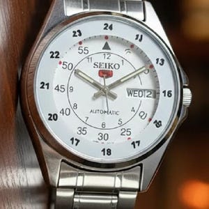 Vintage Seiko 5 Automatic Watch For Men's White Dial 6309