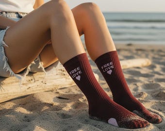 Dark Red Cotton Crew Socks for Women Burgundy Ribbed Socks Heart Checkered Pattern Beach Socks Comfy Aesthetic Socks Birthday Gift for Her