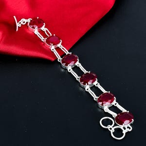 Rode robijnrode edelsteen Handgemaakte 925 sterlingzilveren sieradenarmband Rode robijnrode edelsteen Rode robijnrode edelsteen Sieraden voor geschenken Armband voor vrouwen