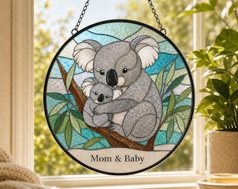 Acchiappasole personalizzato con mamma koala e cucciolo, decorazione per vetrata, con nomi personalizzati.