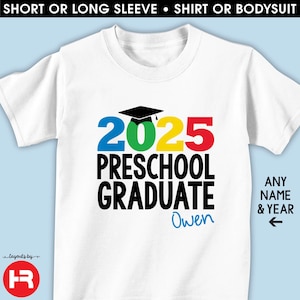 Camiseta de graduación de preescolar • Camiseta de regreso a clases • Camiseta de clase para niños • Cualquier año y grado • Colores primarios • Camiseta de graduación de prekínder