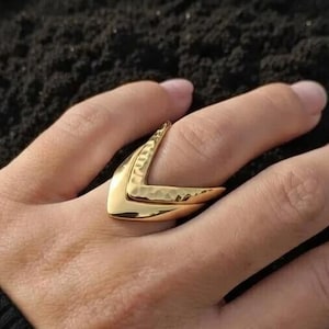 Doppel-V-Ring, Chevron Ring, Geometrischer Ring, Geometrischer Ring, Geometrischer Ring, Geometrischer Ring, Goldring