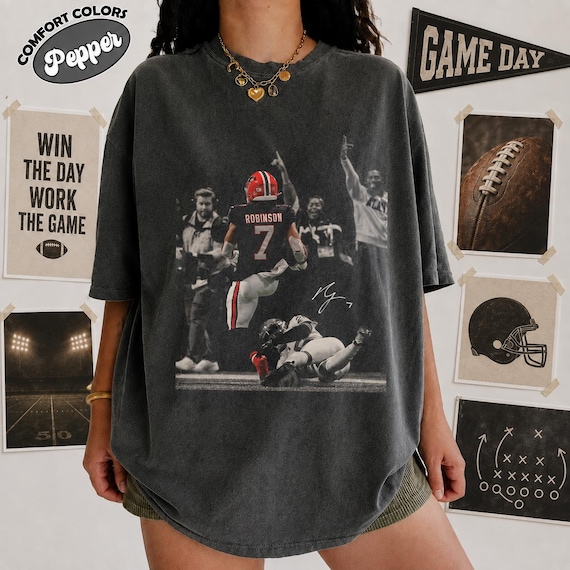 Comfort Colors Vintage 90s Bijan Robinson Shirt, No 7 Atlanta Football Graphic Tee, Retro Game Day Outfit, Football Dad Gift