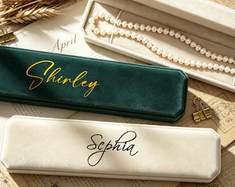Personalized Velvet Jewelry Box, Bracelet Case, Perfect Christmas & Holiday Gift For Her, Long Chain/Necklace Bridesmaid Gifts