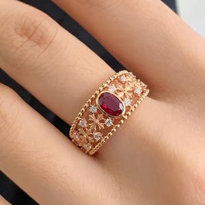18K Gold Plated 1CT Cultured Ruby Ring in 925 Sterling Silver, Vintage Floral Band Ring, Ruby Anniversary Gift, Statement Jewelry