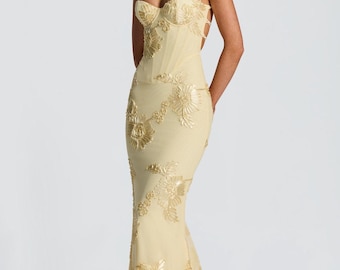 Pastel Yellow Mermaid Gown: 3D Floral Embroidery, Elegant Backless Formal Dress
