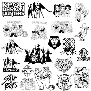 Puede incluir: Una colección de pegatinas en blanco y negro con temática K-Pop. Los diseños incluyen ilustraciones estilizadas de grupos, logotipos y texto como "K-Pop Demon Hunters", "Huntrax" y "Saja Boys".