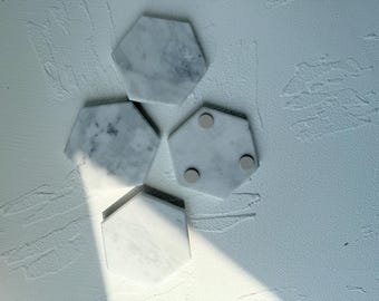 Weißer Marmor Hexagon Untersetzer | Naturstein-Getränkeuntersetzer Set (4)