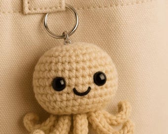 Mönster för amigurumi-djurnyckelring, virkad nyckelring för björn, kanin och katt, virkad present, mönster för handgjort leksak, nyckelring för prästkrageblomma