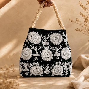 Jewel Green Velvet Beaded Bucket Bag, Potli Style Purse, Pearl Handle Floral Embroidered Handbag, Handmade Luxury Evening Bag, Wedding Guest
