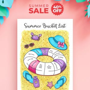 Könnte beinhalten: Eine druckbare Sommer-Bucket-List mit einem zentralen Schwimmring, der in Textabschnitte unterteilt ist, umgeben von Illustrationen einer lila Krabbe, eines blauen Sonnenhuts, einer Sonnenbrille, blauer Flip-Flops, Sonnencreme und eines rosa Seesterns auf Sand.